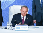 Бесінші Каспий саммитінің коммюникеci
<br>
Коммюнике пятого каспийского саммита