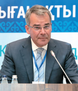 KPO General Director Edwin Blom
