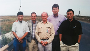 At Karachaganak field. Hosts Kuat Dombai KPO External Affairs Manager (first
left), Gerry Albers KPO(fourth from the left) together with visitors (left to right) who have just driven to Aksai from Almaty; David D. Skeels, Alan Waddams EU Representative in Kazakhstan and Erlan Abildaev, Chairman of the Investment
committee of the MFA