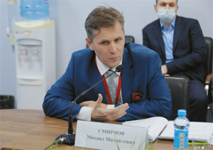 Михаил Смирнов