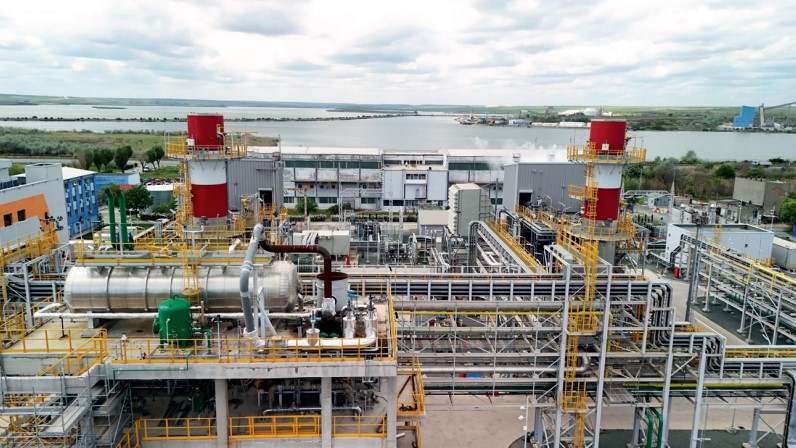 The Petromidia Refinery and the KMGI Group The Petromidia Refinery and the KMGI Group