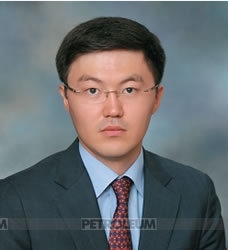 Almat Daumov.