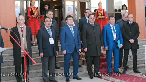 Две выставки на одной площадке